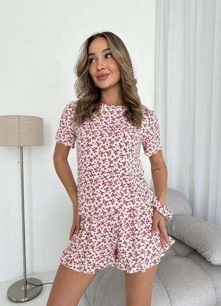 Женская пижама с шортами рубчик рюшик белый цветы