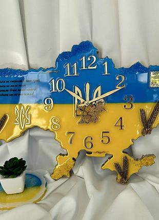 Годинник настінний з епоксидної смоли "карта україни" 40x27 см