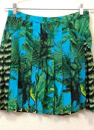 Шелковая юбка-плиссе с экзотическим крокодиловым принтом от versace