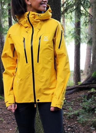 Женская треккинговая куртка haglofs gore tex spitz outdoor