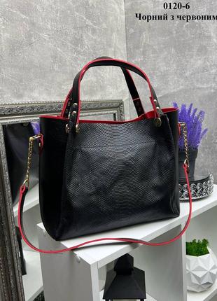 Женская стильная и качественная сумка из эко кожи черная с красным рептилия