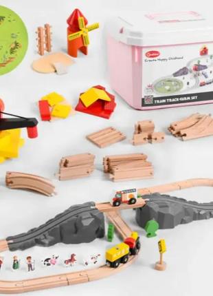 Детская железная дорога, 37см "ферма", 69 детали, на магнитах поезд и 2 вагоны, 2 машинки, 3 фигурки людей,