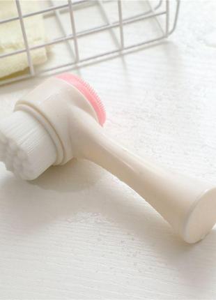 Масажна щітка для обличчя