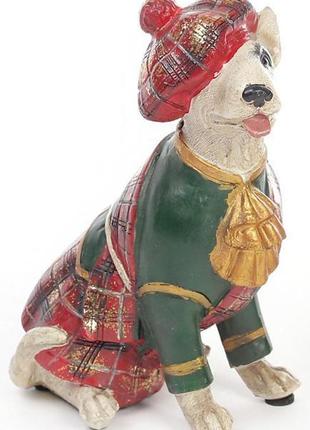Декоративная фигурка "собака шотландка в зеленом кафтане" 15см