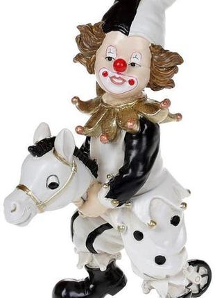 Декоративная статуэтка "клоун на лошадке" 16.5см, полистоун, чёрный с белым