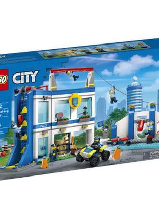 Конструктор lego city поліцейська академія 823 деталей (60372)