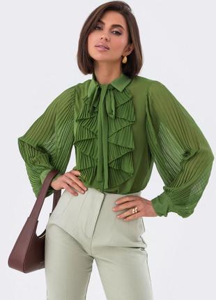 Блузка зеленая с фактурными рукавами &lt;unk&gt; 81868