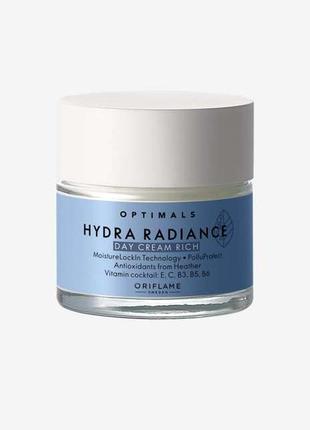 Зволожуючий денний крем для сухої шкіри optimals hydra radiance