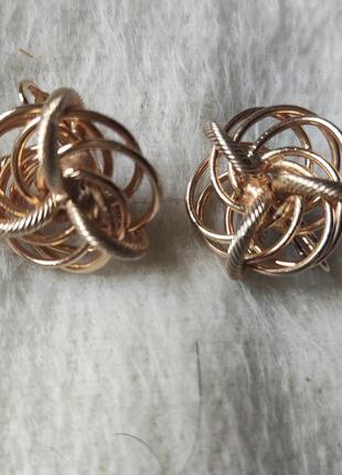 Вінтажні об'ємні кліпси