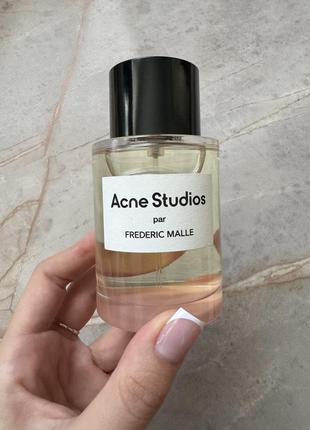 Распылив парфюму frederic malle acne studios par
