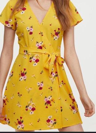 Розпродаж ❗плаття сукня базова на запах квітковий принт жовтна яскрава