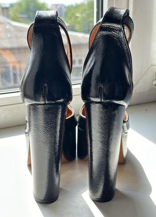 Туфли лакированные на платформе chio platform heels8 фото