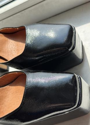 Туфли лакированные на платформе chio platform heels6 фото