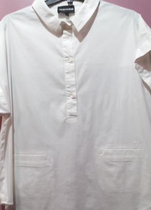 Сорочка білого кольору