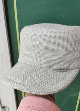 Бейсболки кепки метрос пиксель мультикам черная