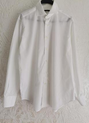 Белая дизайнерская коттоновая оверсайз рубашка от ungaro