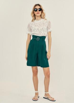 Шикарные изумрудные шорты бермуды 46-48 размер vero moda
