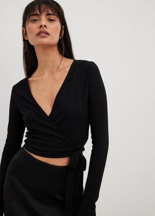 Чорна кофта на запах h&m