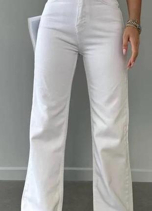 Zara прямі джинси білого кольору