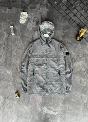 Чоловіча спортивна вітровка сп компані сіра | брендові куртки c p company на весну - осінь