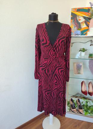 Стильное платье вискоза, имитация запаха принт зебра,миди