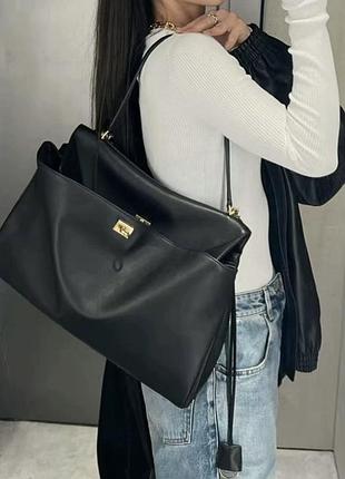Шкіряна сумка в стилі balenciaga rodeo bag large 7500