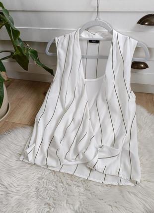 Біла блуза у смужку від f&f, розмір l