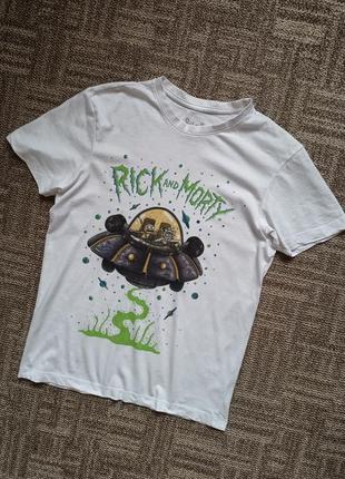 Футболка rick & morty