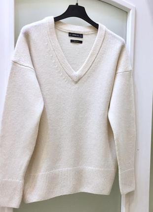 Новий.светр з кашеміру  zara cashmere relaxed dropped shoulders sweater  ivory white оригінал.зі сві