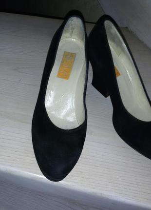 Rsilvia(италия) -замшевые туфли размер 36 (23,2см)