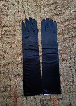 Шелковые перчатки