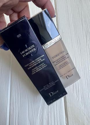 Стойкий тональный крем dior skin forever тон 20