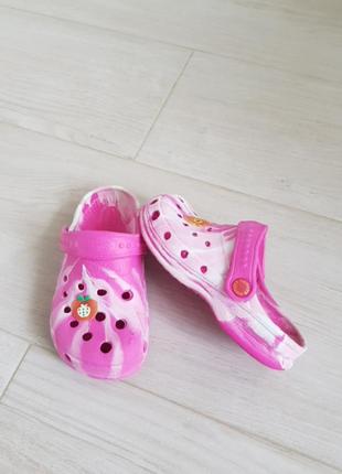 Босоножки шлепанцы под кроксы