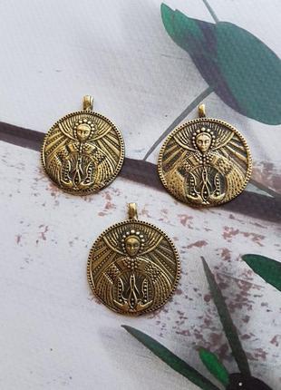 Изгарда берегиня с трезубом для создания ожерелья в национальном стиле