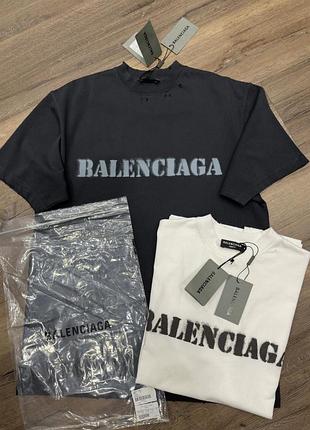 Мужские футболки balenciaga