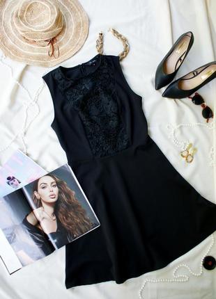 Базовое черное платье а-силуэта от new look