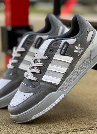 Adidas forum low