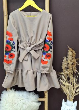 Сукня у стилі вишиванки з маками на рукавах 122-164 см