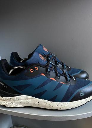 Мужские кроссовки