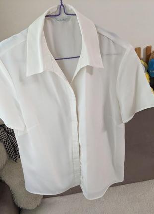Белая женская блузка/рубашка