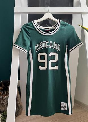 Коротка сукня смарагдового кольору від don’t call me jenyfer