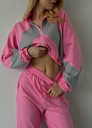 Яркие костюмчики