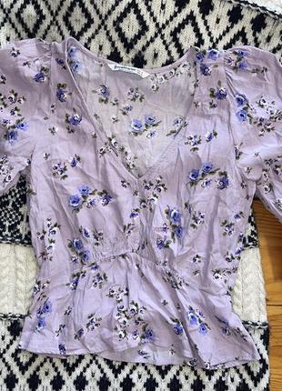 Блуза в романтичному стилі у квіти в стилі бріджертони