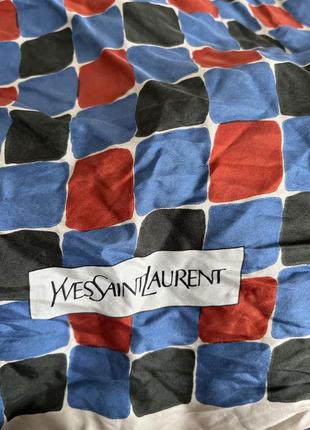 Yves saint laurent шовк платок