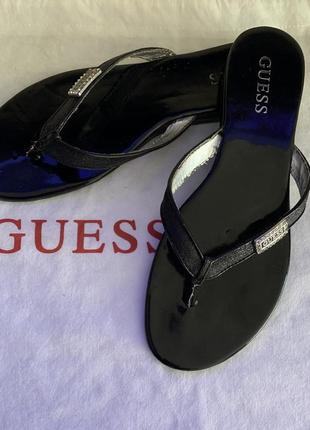 Шльопанци guess