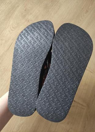 Стильні жіночі шльопанці skechers, каша, оригінал. р.377 фото