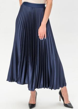 Жіноча темно-синя плісирована спідниця  атласна юбка на резинці