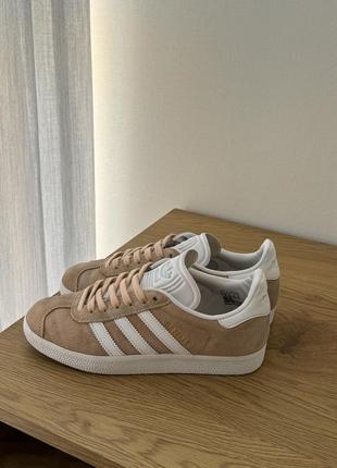 Замшевые кроссовки adidas originals gazelle6 фото