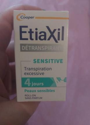 Etiaxil этиаксил
антиперспирант под подмышками sensitive skin roll-on 1 x 15 мл
