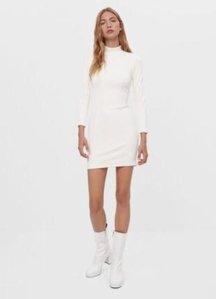 Новое платье с открытой спинкой била сукня с длинным рукавом от bershka